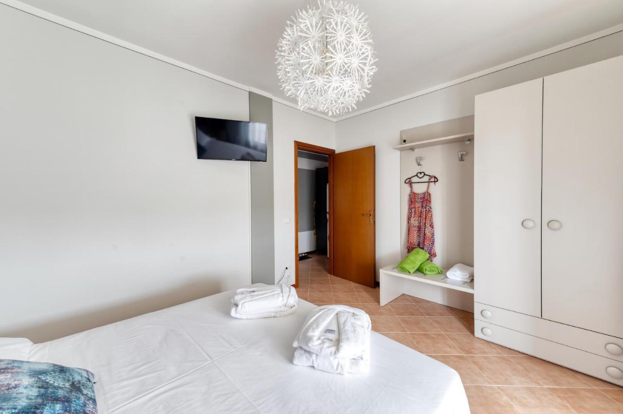 Wolf House - Sirmione Holiday 외부 사진